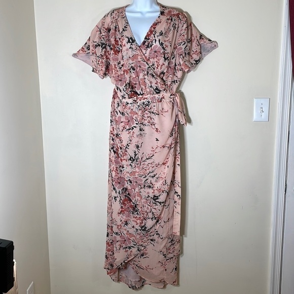 NWT. Standards & Practices 1X Wrap Hi-Low Garden Floral Maxi Chiffon Dress. - Picture 2 of 15